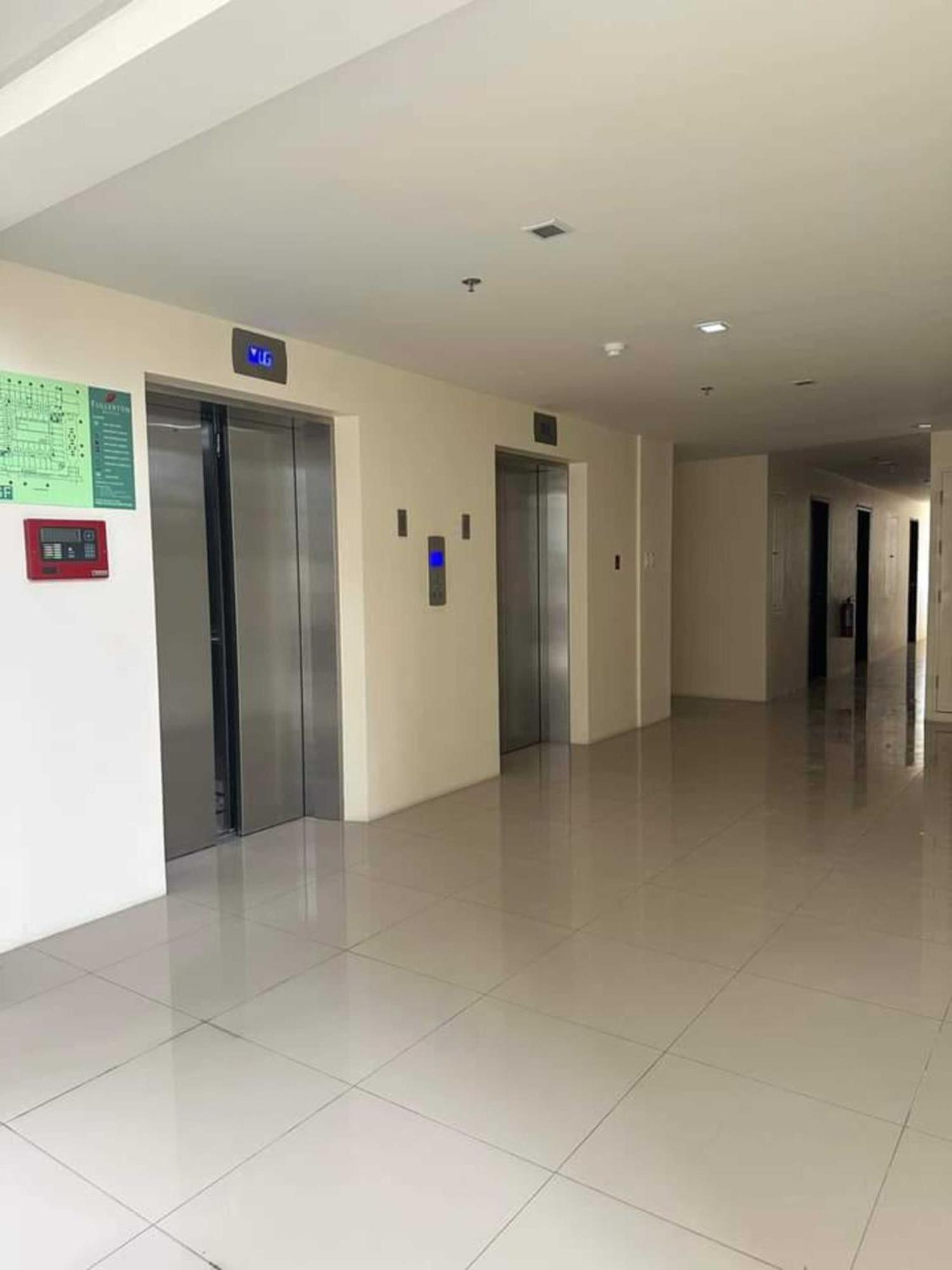 Fullerton Suites Puting Kahoy Exterior photo